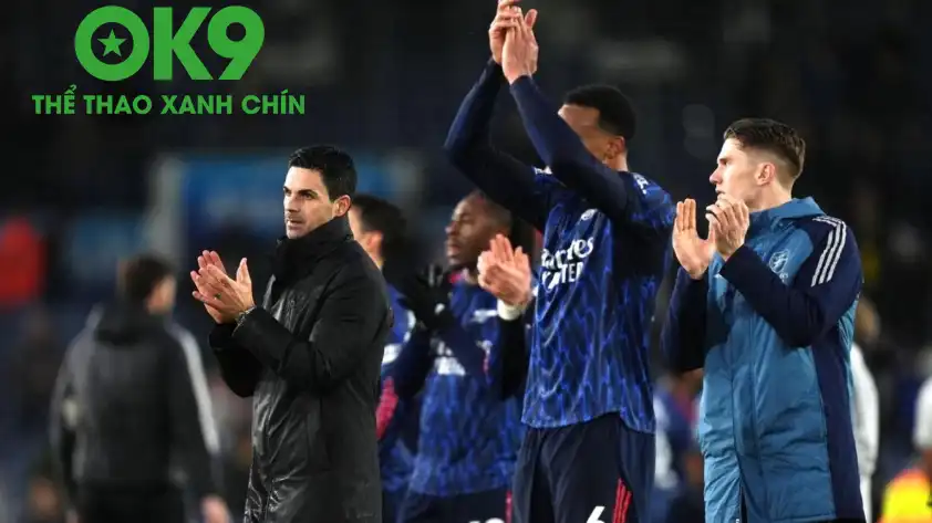 HLV Arteta đã dành lời khen lớn cho tinh thần chiến đấu của các học trò (Ảnh: Mirror)